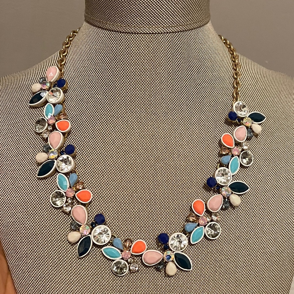 J Crew Necklace ✨🦋